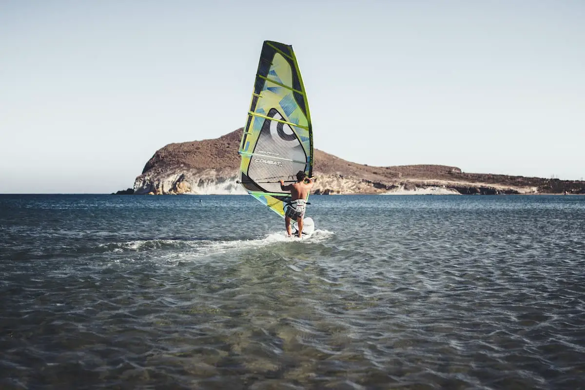 how to get into windsurfing - windsurfing in the calm open water
