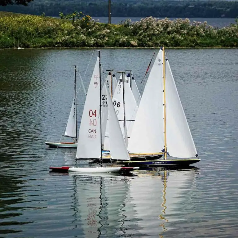 How sailing works - a fleet of sailing boats